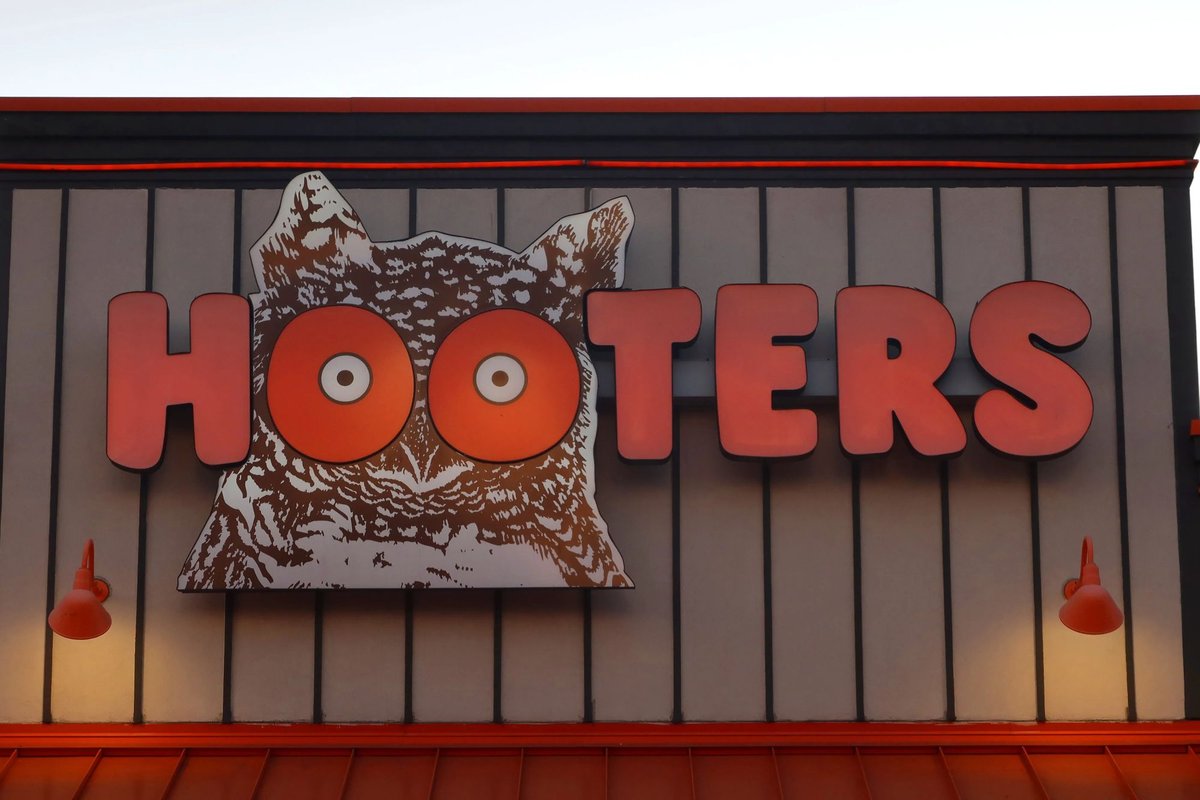 Hooters CEO issues urgent message about brand’s future & confirms restaurant closures