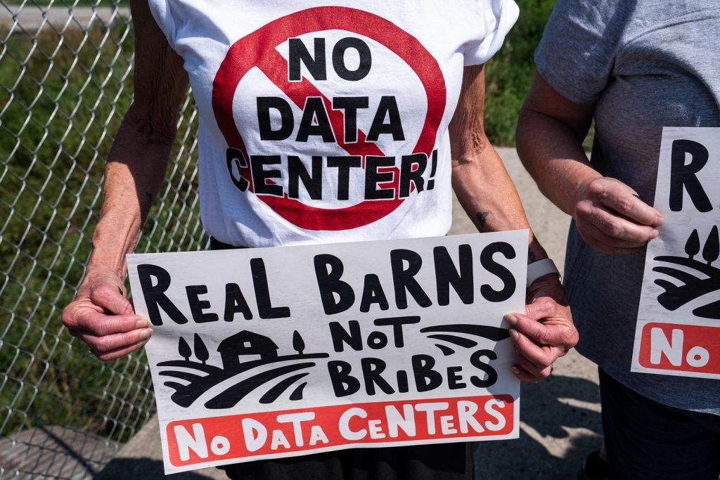 GOP Candidates Reject Data Centers as Midterm Issue