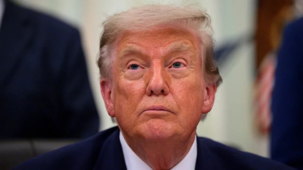 Trump Pauses Iran Strikes to Negotiate Deal