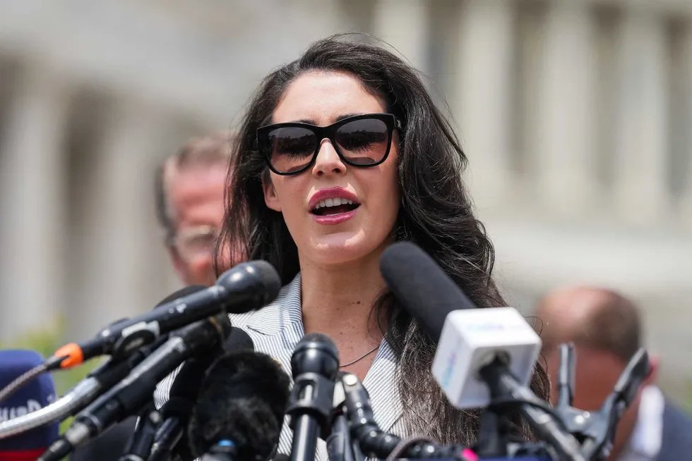 GOP Lawmakers Dodge Questions on Trump Adviser’s Racist Posts