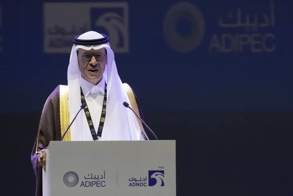 Trump Ties Saudi Nuclear Deal to Israel Peace Pact