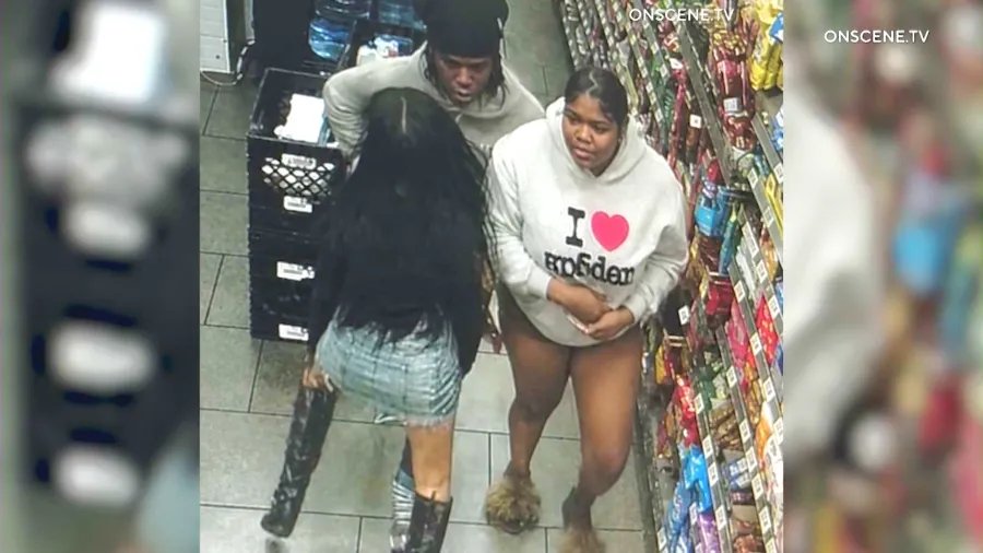 3 Teen Girls Attacked, Robbed at Hollywood 7-Eleven