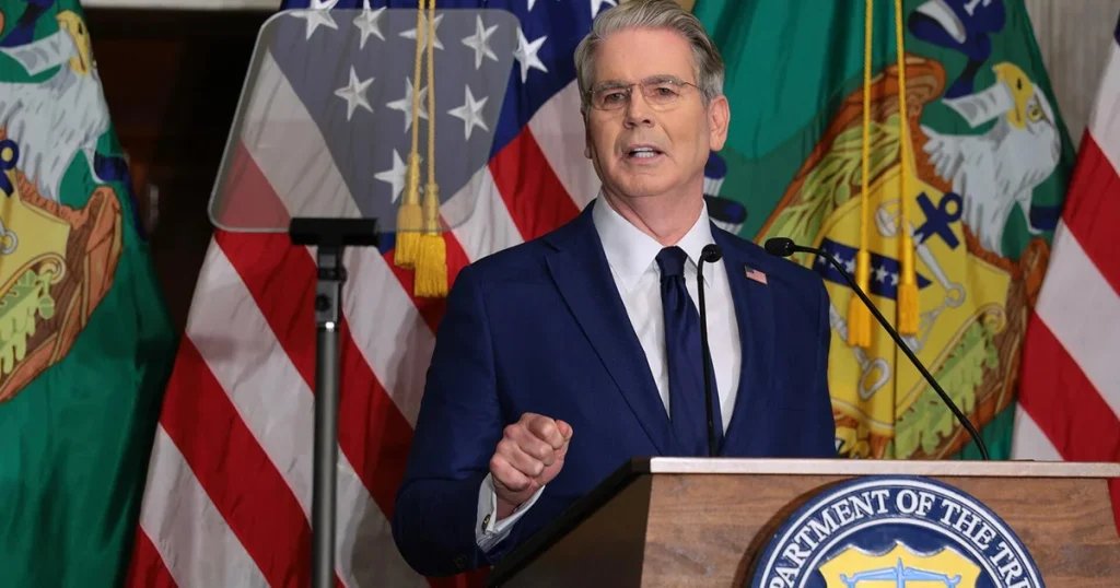 Trump Launches “Economic Outcast” Campaign Against Iran