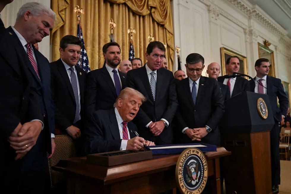 Trump Submits Saudi Nuclear Deal Requiring Israel Recognition