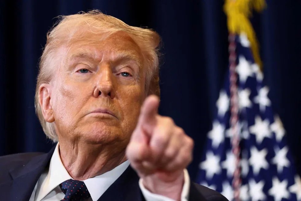 Poll Shows Republicans Outperforming Trump by 6 Points
