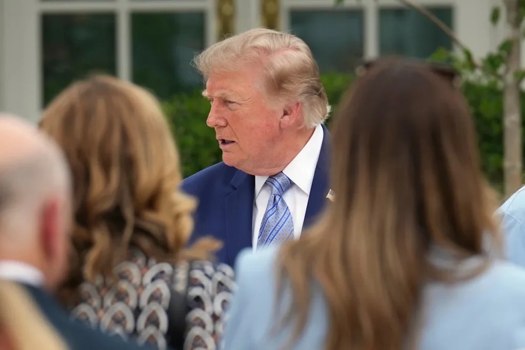 Trump Loses Press Secretary and Key Staff Ahead of Midterms