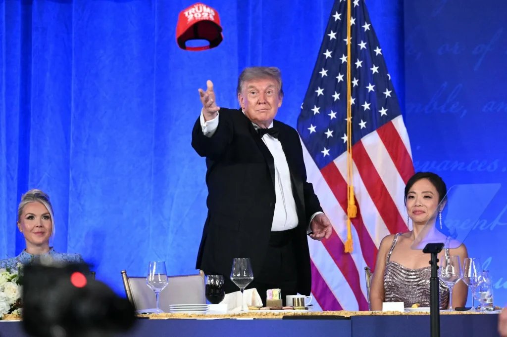 Trump Jokes About Fourth Term at Press Dinner