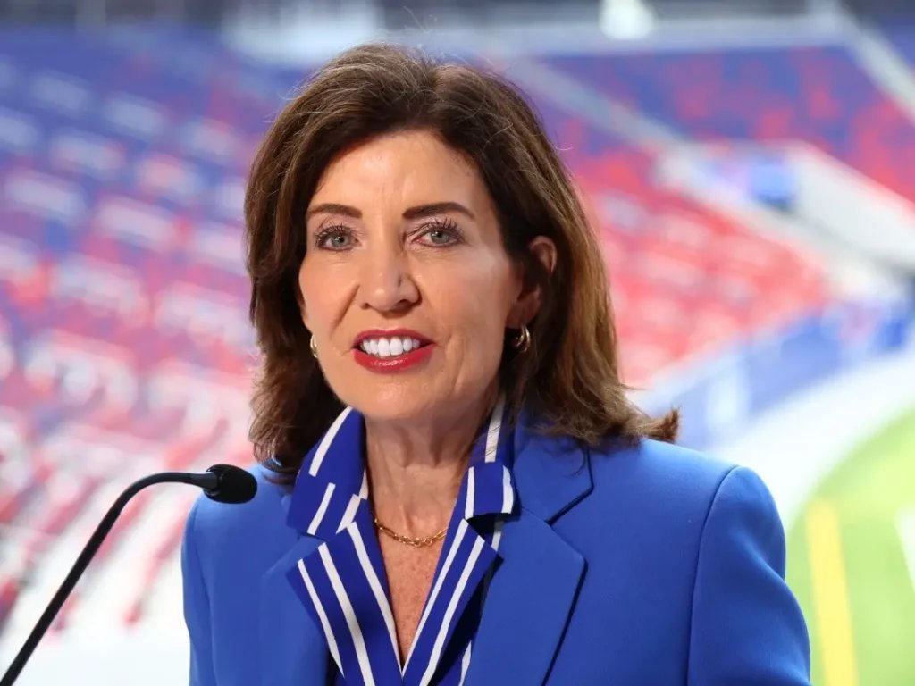 Hochul’s ICE Ban Takes Effect; Nassau County Won’t Say If It’ll Comply