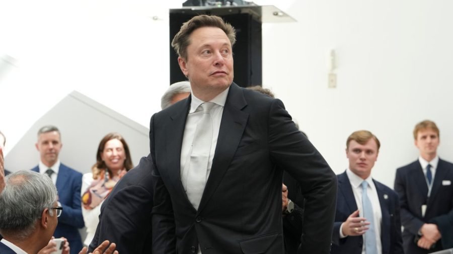 Elon Musk: SpaceX, Tesla merger a 'good idea'