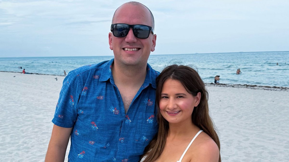 Ken Urker’s heartbroken sister slams Gypsy Rose Blanchard over ‘lies’ about his death & says couple split a month ago