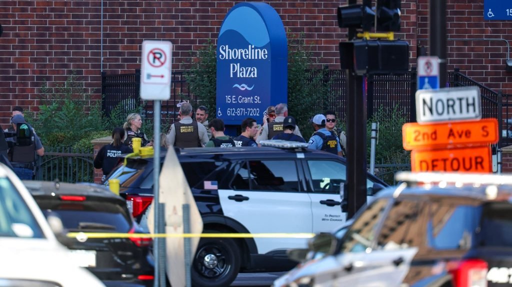 Minneapolis Mass Shooting Leaves 2 Dead, Suspect Dead