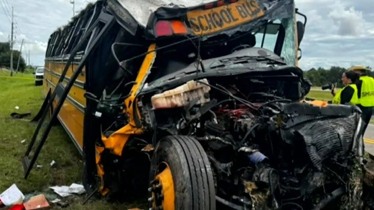 Video shows deadly school bus crash in Florida, 911 calls released