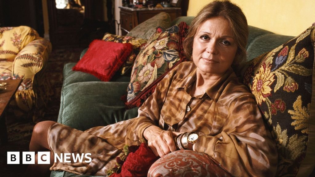 Gloria Steinem’s Early Struggles Shaped Her Feminist Activism