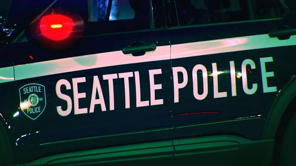 Woman shot in North Seattle, suspect still at large