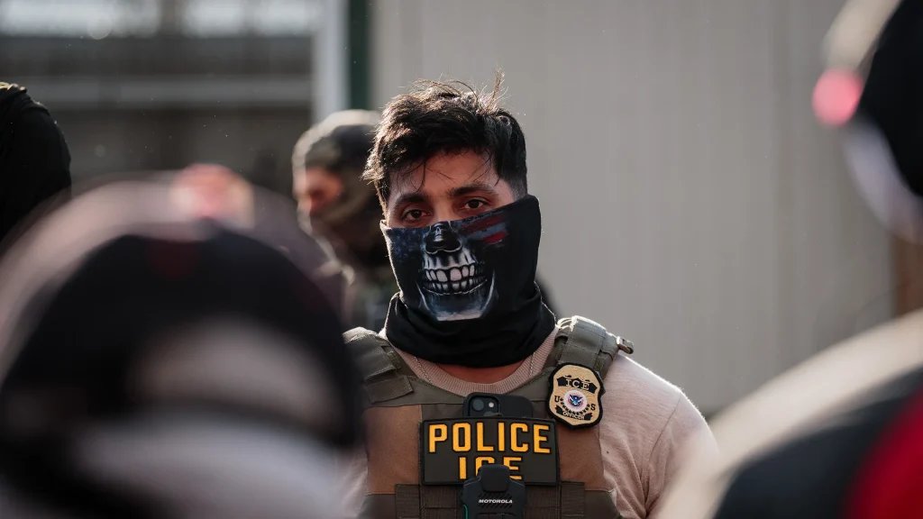Trump Admin Blocks States From Requiring ICE Agents to Show Faces