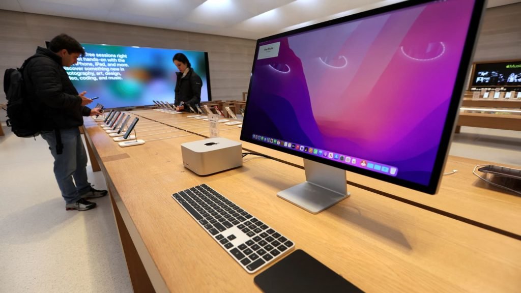 Apple’s Mac Mini and Studio Boost AI Capabilities with M6 Chips