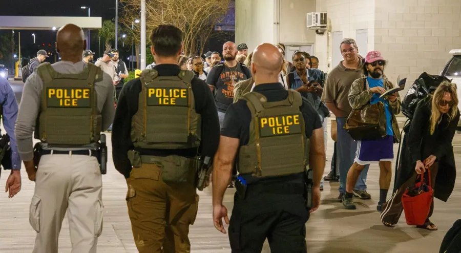 15 NY Sheriffs Sue Hochul Over ICE Restrictions