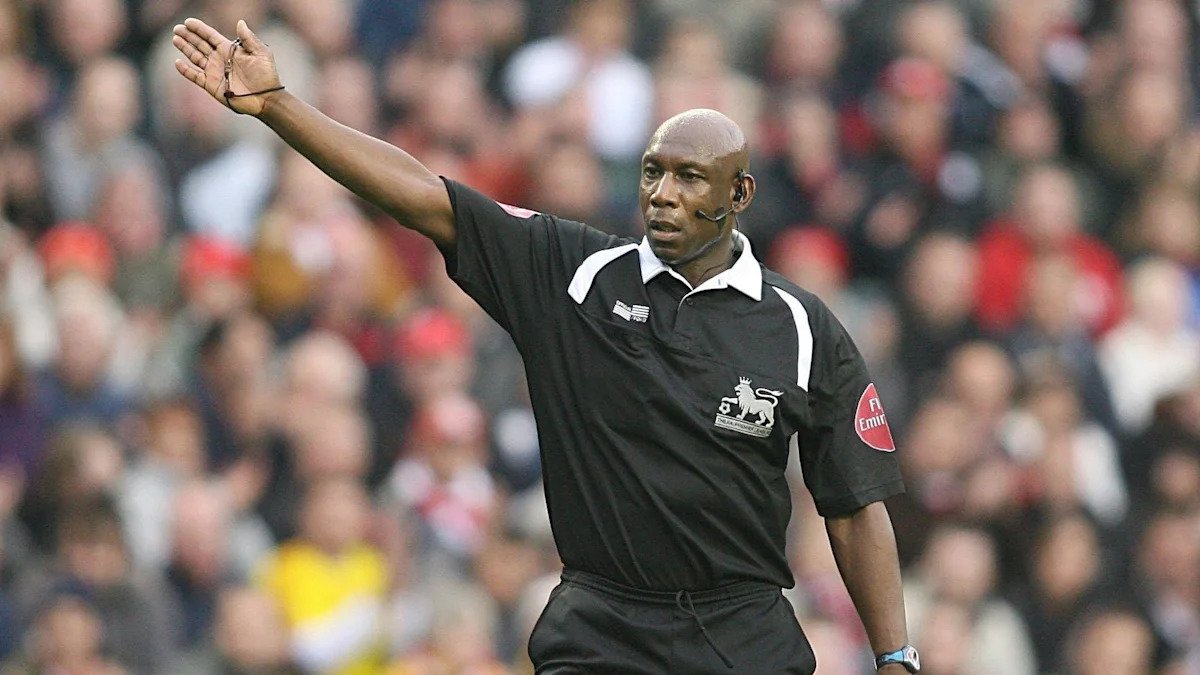 Community helps shapes art tribute to Uriah Rennie