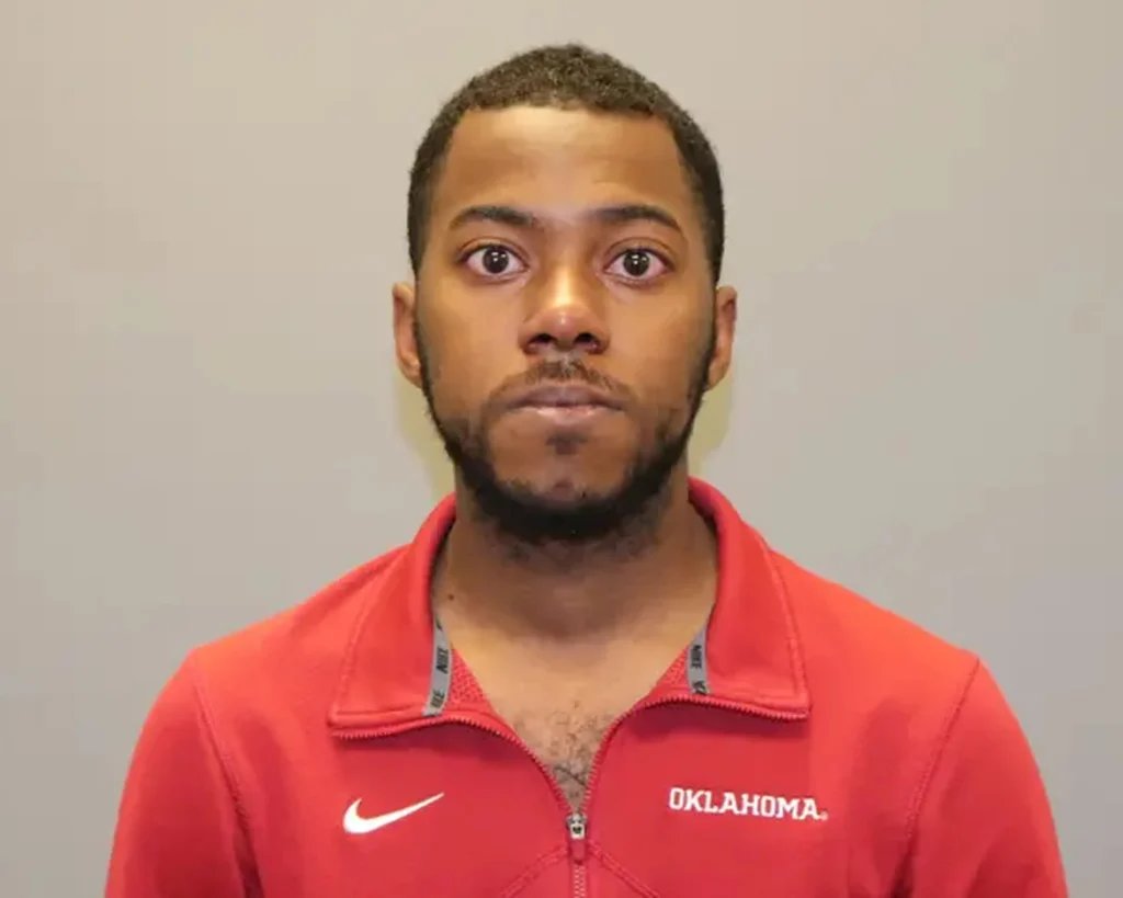 Ex-Chick-fil-A worker stole $80K—now wants job back