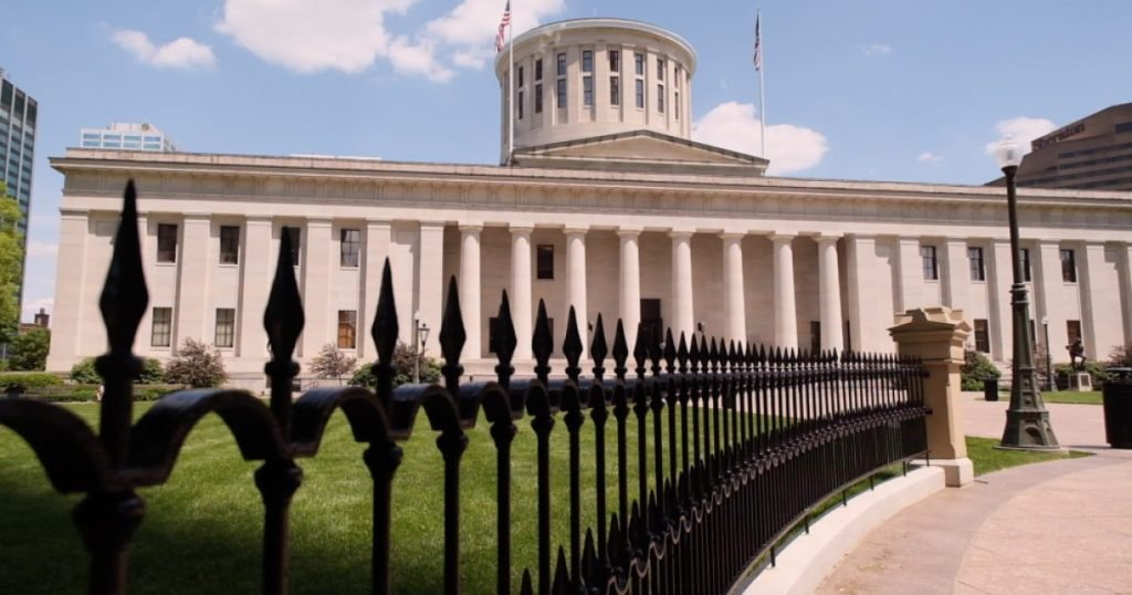 Man charged after lunging at Ohio candidate
