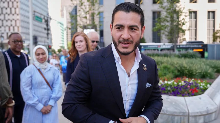 El-Sayed Barely Beats Stevens in Michigan Primary