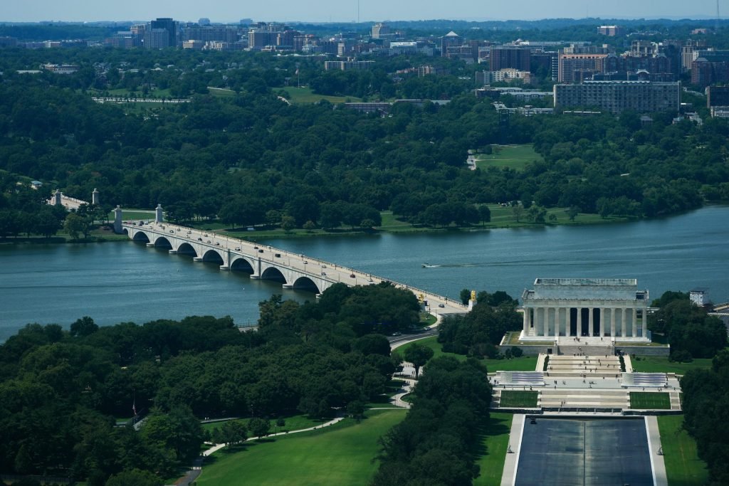 Critics and Lawmakers Question Trump’s Military Complex Arch Proposal