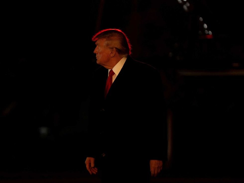 'October surprise' wallops Trump admin as 'disaster' engulfs Middle East: expert