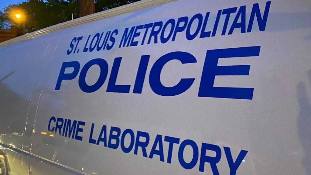 Man found dead near children’s hospital in St. Louis