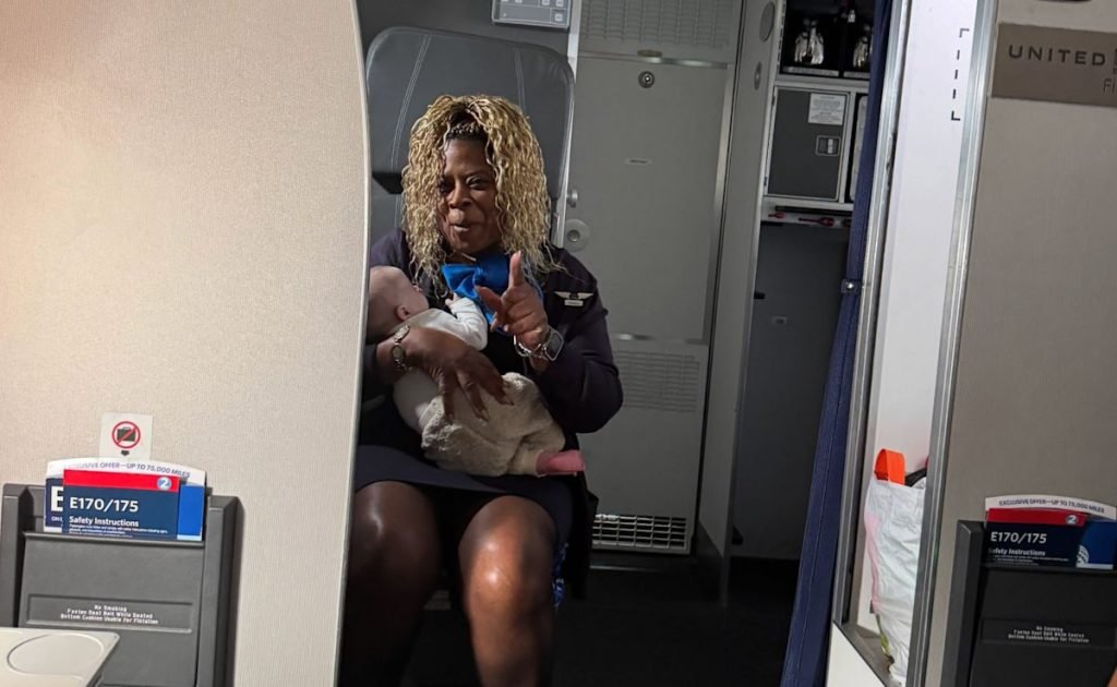 Flight Attendant Monique Harris Praised for Heroic Act Mid-Air
