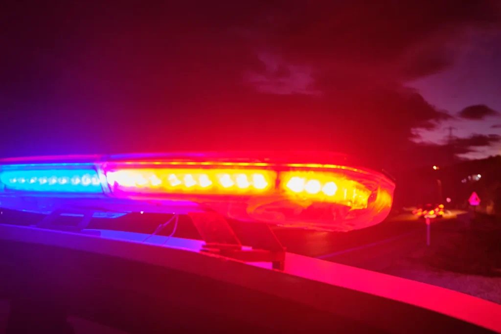 6-year-old shot, gun still missing