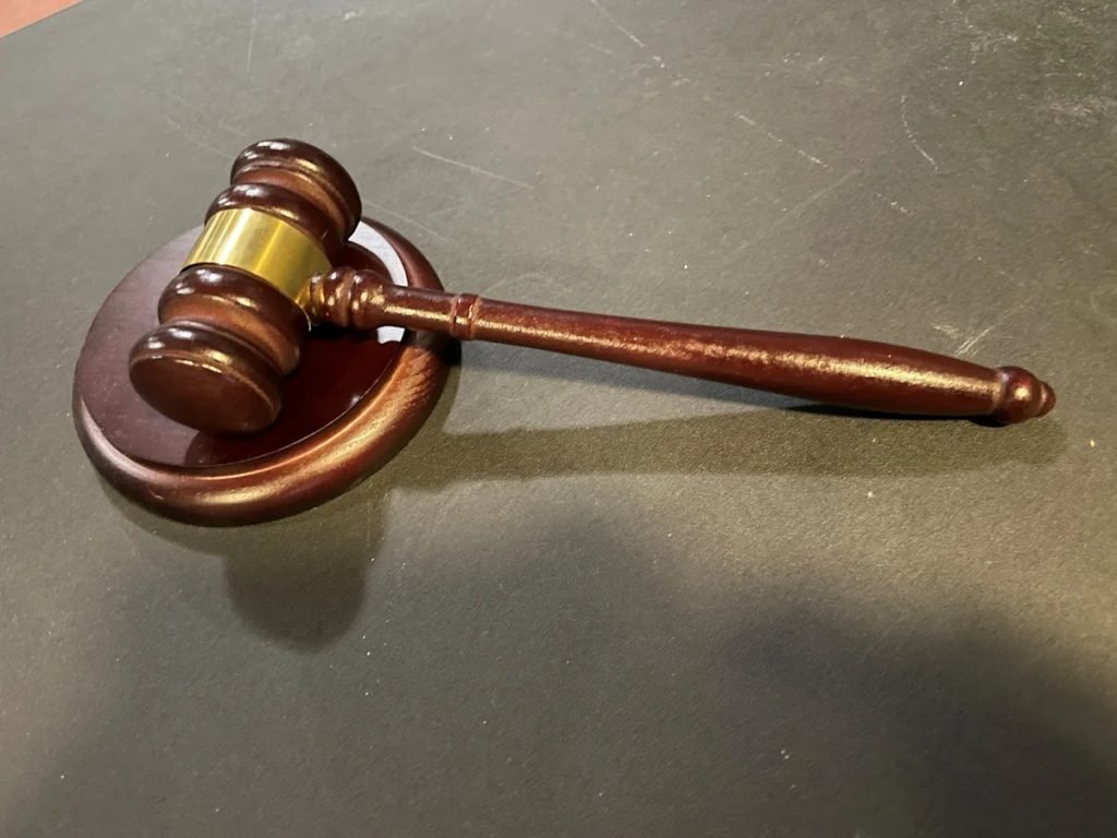 9 years for hiding sex offender status in White Castle