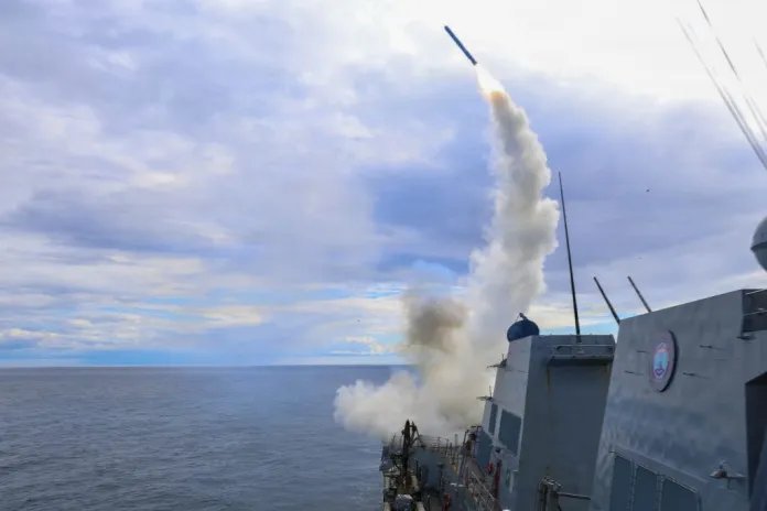 Pentagon Awards Raytheon $22.9B Tomahawk Missile Deal
