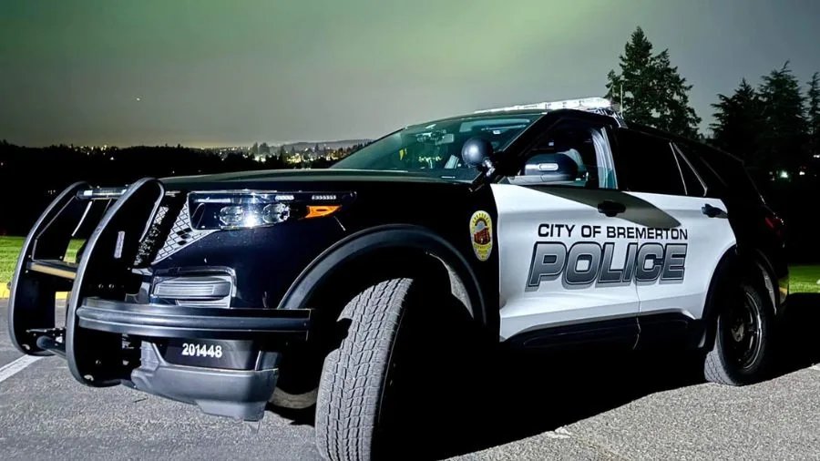 3 shot after fight near Bremerton High School