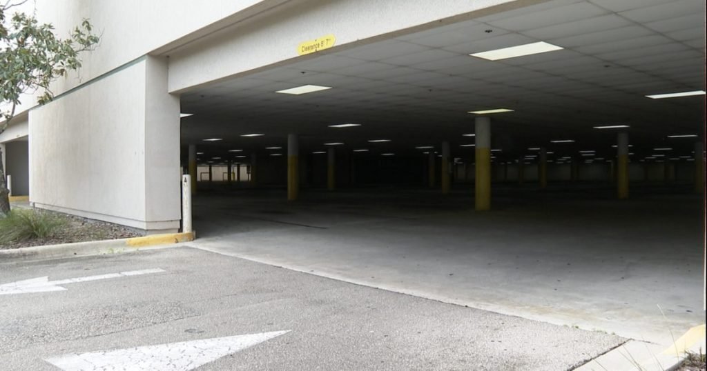 Shots Fired at Tallahassee Mall; Shooter Still at Large