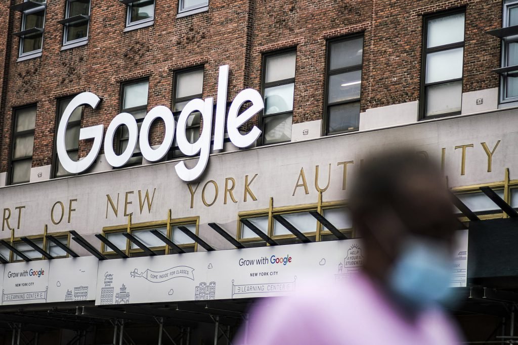 Man set himself on fire at Google’s NYC building