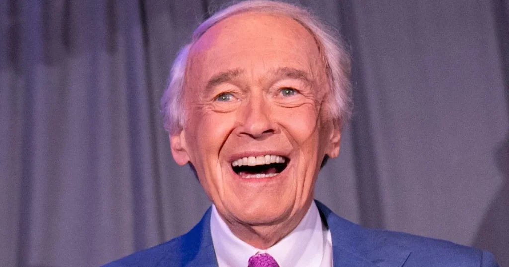 Markey Defeats Moderate Challenger in Massachusetts Primary