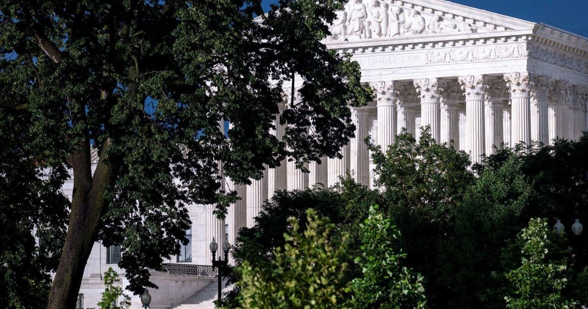 Supreme Court allows Trump to restart controversial deportations to countries they have no connection to