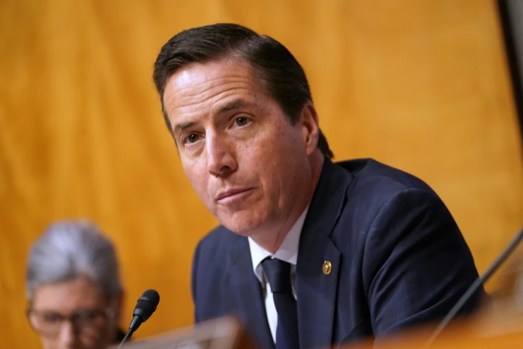 Moreno Confronts Fauci Over COVID Lockdowns