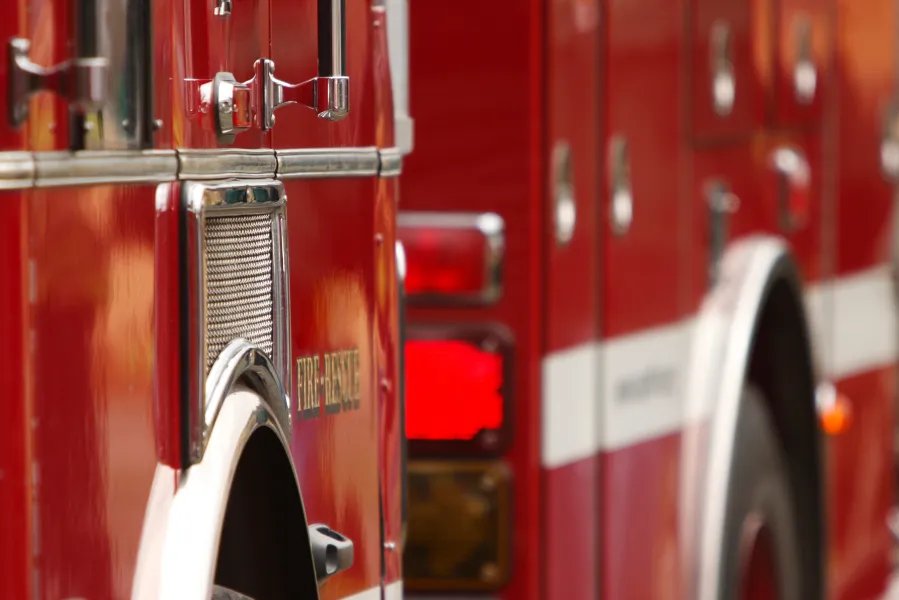 Woman and 2 cats die in Mesquite apartment fire