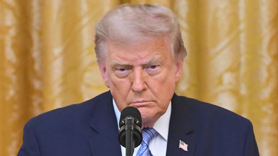 Trump Calls for Iran Added to Russia Sanctions Bill
