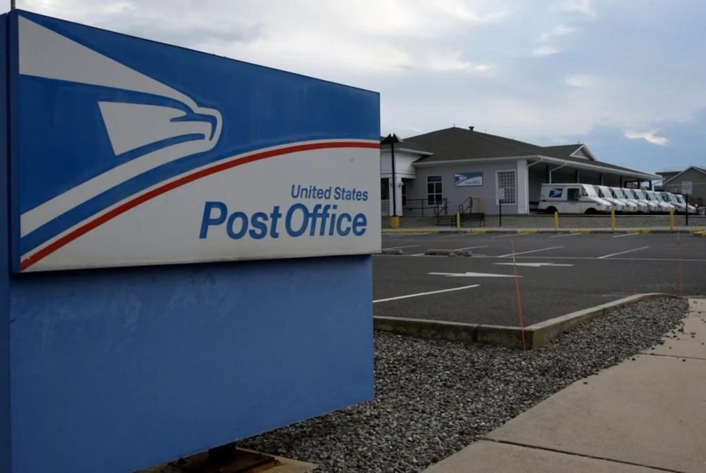 USPS Holidays: Mail Pauses for Veterans Day and Thanksgiving