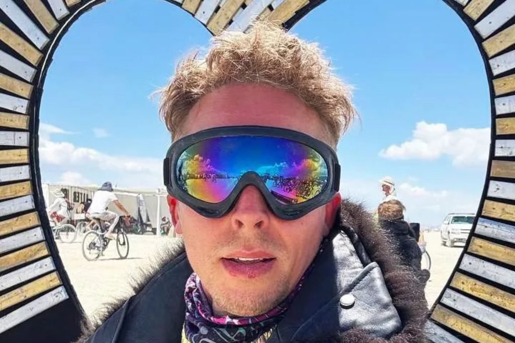 Man found dead in blood at Burning Man — killer still free