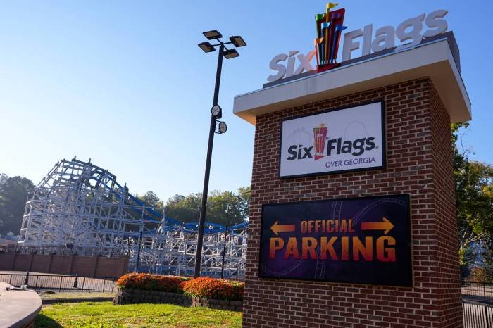 More roller coasters close as officials investigate fatal fall in Georgia