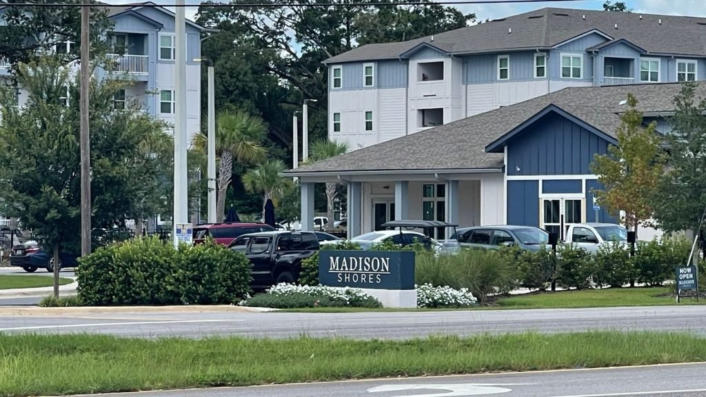 Man Shot Dead at Pine Forest Road Apartment Complex