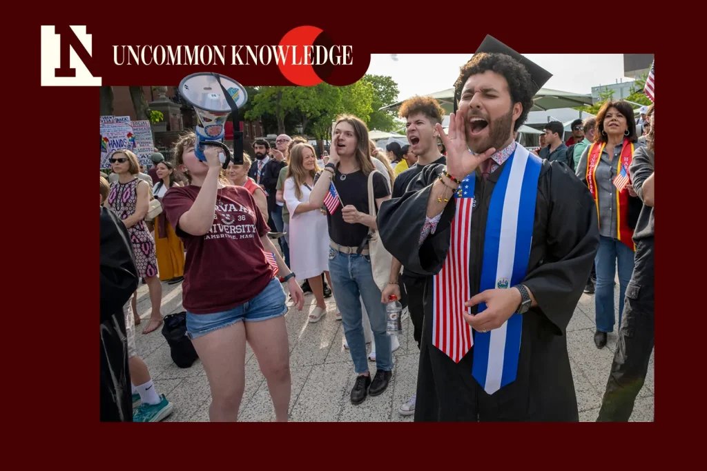 Trump Overhauls $130B College Aid System