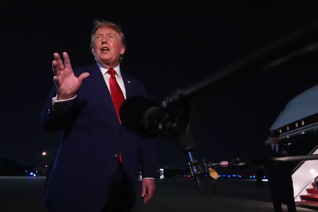 Trump Says Iran Teetering From U.S. Naval Blockade