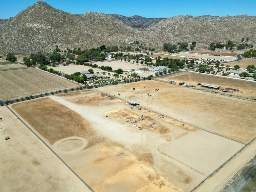Drug cartel boss owns California ranch near homes