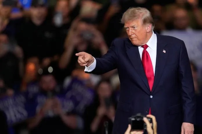 Poll: 67% of Americans Afraid or Pessimistic About Trump