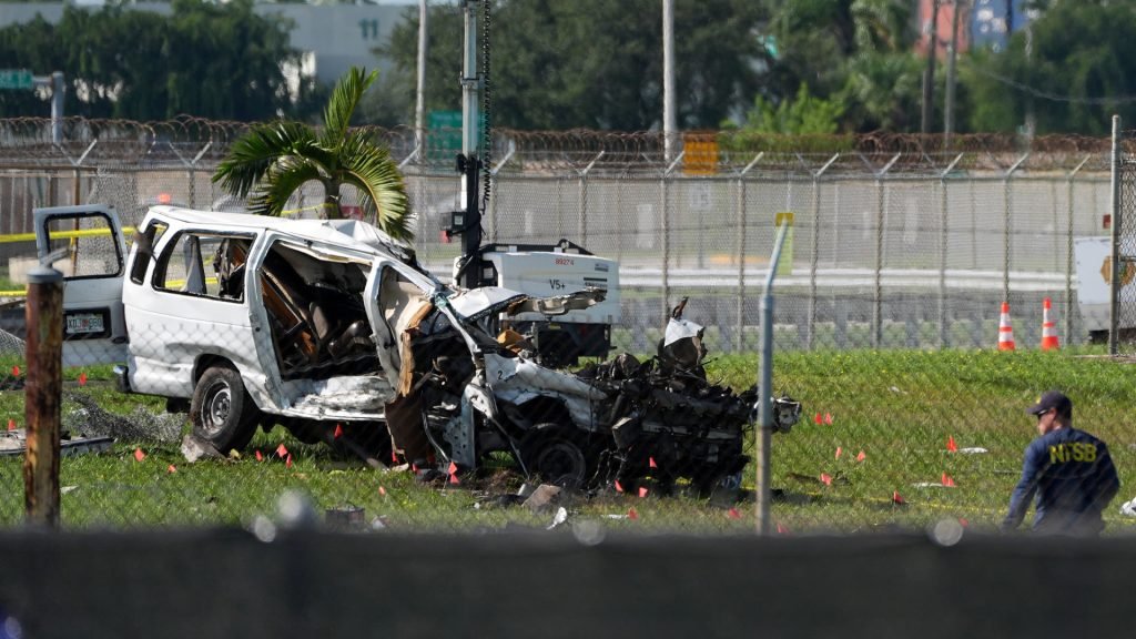Five workers killed when Amazon cargo plane crashes onto van in Miami