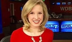 Gunman kills 2 journalists live on TV, then turns gun on himself
